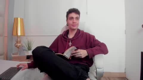 Snapshot of dark_sun333 chatting on November 29, 10:57 pm dark_sun333 online show from November 29, 10:57 pm