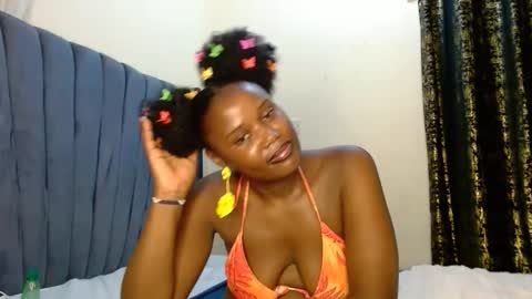 Tiff online show from April 22, 11:01 am