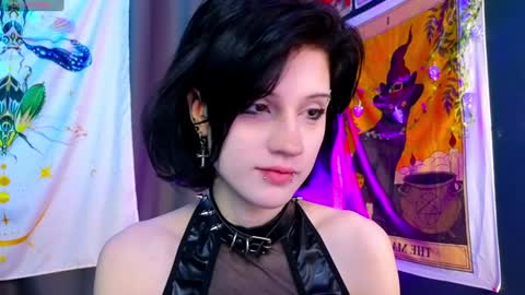 Snapshot of dark_vamp_ chatting on December 28, 8:58 pm Vamp  online show from December 28, 8:58 pm
