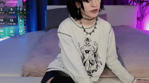 Snapshot of dark_vamp_ chatting on January 20, 5:06 pm Vamp  online show from January 20, 5:06 pm