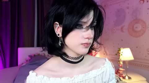 Snapshot of dark_vamp_ chatting on February 24, 9:53 am Vamp  online show from February 24, 9:53 am