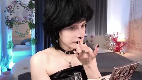 Snapshot of dark_vamp_ chatting on March 7, 7:41 am Vamp  online show from March 7, 7:41 am