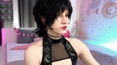 Snapshot of dark_vamp_ chatting on March 10, 12:15 pm Vamp  online show from March 10, 12:15 pm