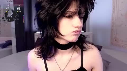 Snapshot of dark_vamp_ chatting on September 15, 7:41 am Vamp  online show from September 15, 7:41 am