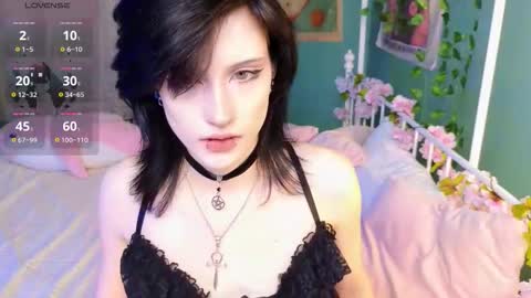 Snapshot of dark_vamp_ chatting on September 26, 2:43 pm Vamp  online show from September 26, 2:43 pm