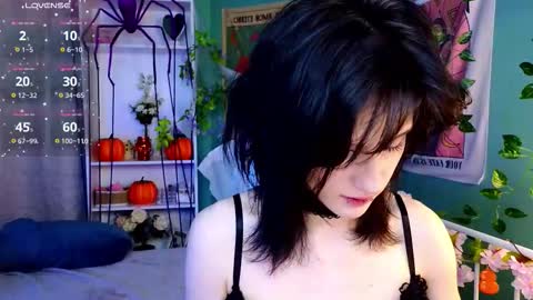 Snapshot of dark_vamp_ chatting on October 29, 1:57 pm Vamp  online show from October 29, 1:57 pm