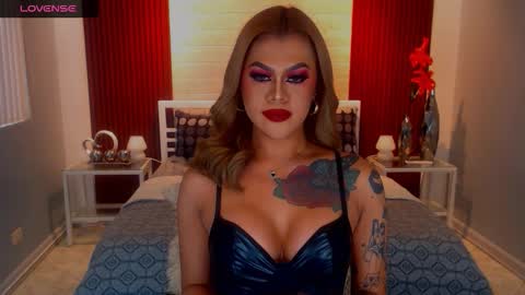 Snapshot of darkbeautysophia chatting on October 3, 1:46 am SOPHIA SANCHEZ online show from October 3, 1:46 am