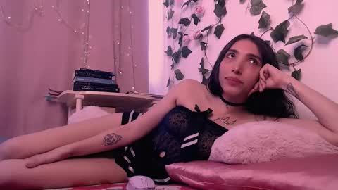 Snapshot of darkcandy666 chatting on October 13, 6:08 pm Candy online show from October 13, 6:08 pm