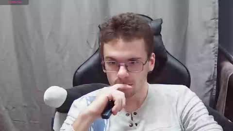 darkcharm1 online show from October 31, 8:21 pm