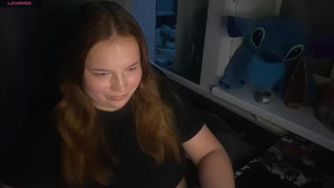 darkcharm1 online show from November 30, 3:21 am