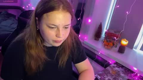 darkcharm1 online show from December 14, 9:58 am