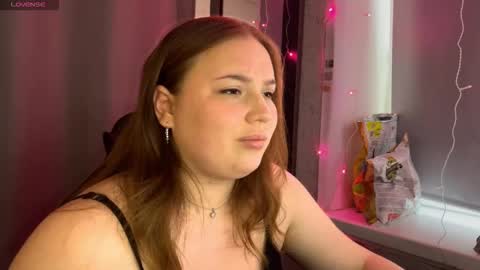 darkcharm1 online show from April 8, 1:11 pm