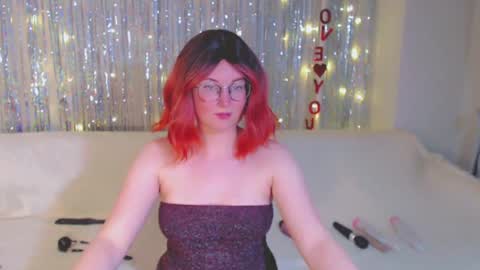 Kelly online show from December 15, 12:28 pm