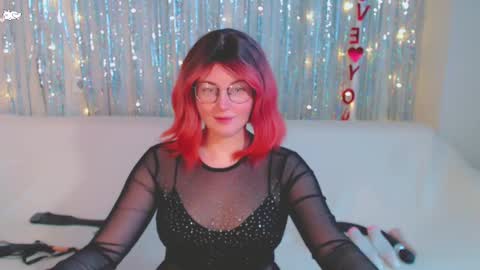 Kelly online show from February 15, 11:50 am