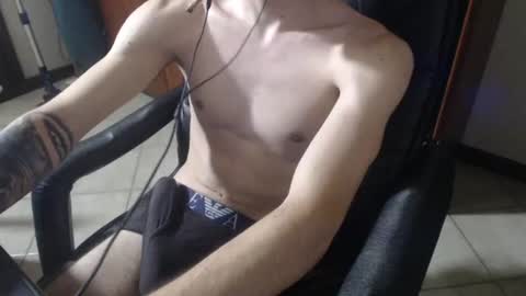 darkitalianguy online show from July 12, 9:28 pm