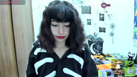 Snapshot of darkkittenuwu chatting on February 23, 10:20 pm Hi Im Yuri  independent modelhelp me get my 111 hands upuwu online show from February 23, 10:20 pm