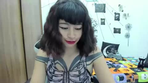 Snapshot of darkkittenuwu chatting on March 5, 12:05 am Hi Im Yuri  independent modelhelp me get my 111 hands upuwu online show from March 5, 12:05 am