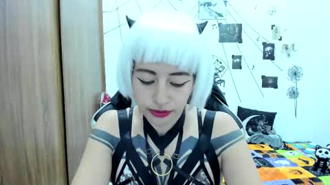 Snapshot of darkkittenuwu chatting on March 9, 12:10 am Hi Im Yuri  independent modelhelp me get my 111 hands upuwu online show from March 9, 12:10 am
