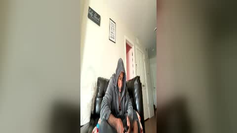 Snapshot of darkknightscorpio chatting on July 2, 12:00 pm ScorpioKingX online show from July 2, 12:00 pm