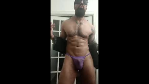 darkksy683 online show from April 8, 2:55 am