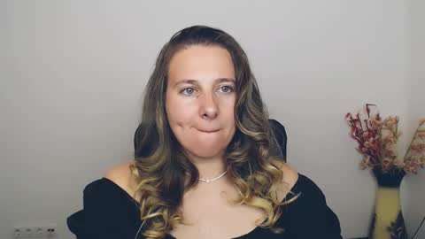 Anna online show from September 13, 9:03 pm