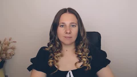 Anna online show from September 19, 8:20 pm