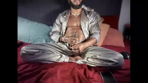 darkmattre02 online show from October 6, 2:09 am