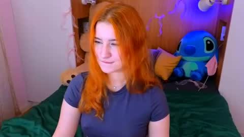 Snapshot of darkmoon____ chatting on June 23, 1:42 pm darkmoon____ online show from June 23, 1:42 pm