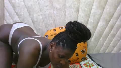 SHANICE online show from October 15, 7:36 pm