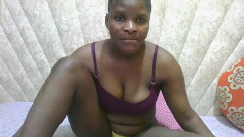 Snapshot of darknipples2 chatting on June 26, 10:36 pm SHANICE online show from June 26, 10:36 pm