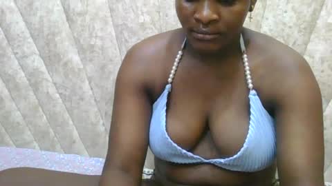 Snapshot of darknipples2 chatting on July 27, 6:48 pm SHANICE online show from July 27, 6:48 pm