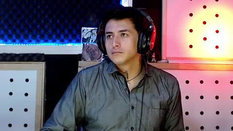 Snapshot of darko0717 chatting on December 23, 9:40 pm DARKO0717 online show from December 23, 9:40 pm