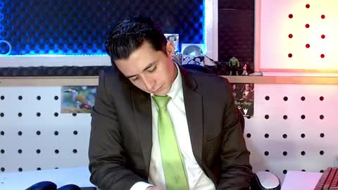 Snapshot of darko0717 chatting on January 2, 6:23 pm DARKO0717 online show from January 2, 6:23 pm