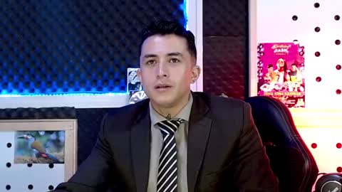 Snapshot of darko0717 chatting on January 11, 1:32 pm DARKO0717 online show from January 11, 1:32 pm