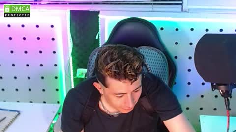 Snapshot of darko0717 chatting on October 7, 11:29 am DARKO0717 online show from October 7, 11:29 am