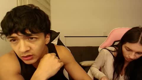 Snapshot of darkpleasuress chatting on November 11, 6:35 am darkpleasuress online show from November 11, 6:35 am