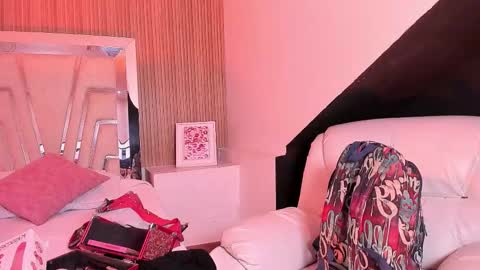 Dark ReeD online show from February 28, 7:31 am