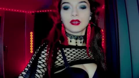 roseredgoddess online show from March 6, 2:41 am