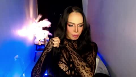 Snapshot of darksoul_mistress chatting on May 22, 10:21 am HAPPY BIRTHDAY MISTRESS MADRIANA online show from May 22, 10:21 am