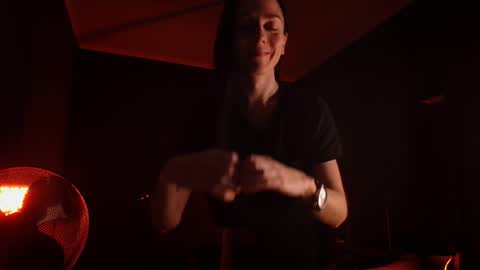 Snapshot of darkspark_ chatting on March 5, 9:49 am darkspark_ online show from March 5, 9:49 am