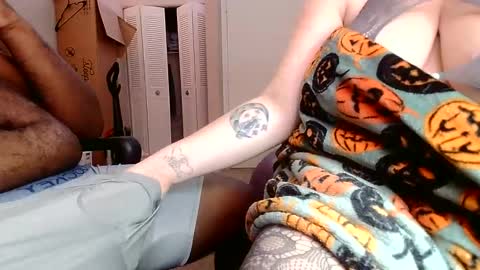 Snapshot of darksunrise90 chatting on October 13, 5:07 am darksunrise90 online show from October 13, 5:07 am