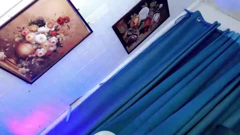 its me monica online show from February 7, 10:35 pm