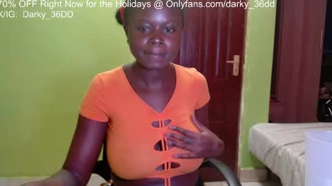 Snapshot of darky_36dd chatting on May 29, 2:42 am exclusive sexual content -- IGTwitterX darky 32dd online show from May 29, 2:42 am