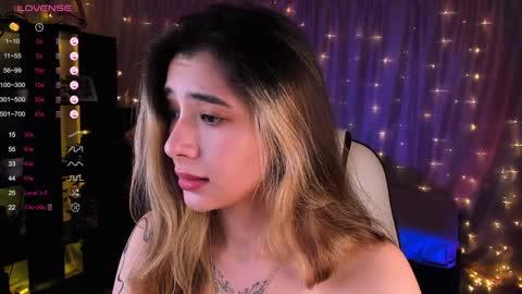 Belle online show from December 10, 7:26 am