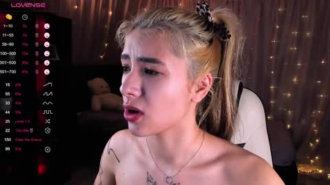 Belle online show from January 30, 7:50 am