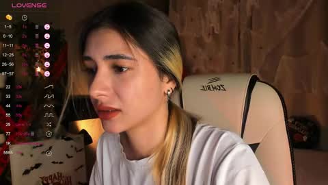 Belle online show from October 18, 3:42 am