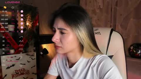 Belle online show from October 30, 3:41 am