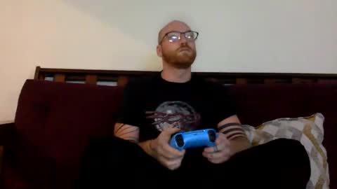 Snapshot of darlcomllc chatting on January 26, 6:58 pm darlcomllc online show from January 26, 6:58 pm