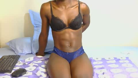 Snapshot of darling_dee chatting on October 11, 1:42 pm darling_dee online show from October 11, 1:42 pm