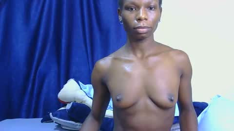darling_dee online show from May 13, 8:38 pm